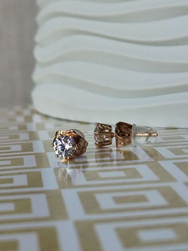 Сережки цвяшки (пусети) xuping з каменем