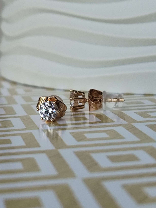 Сережки цвяшки (пусети) xuping з каменем