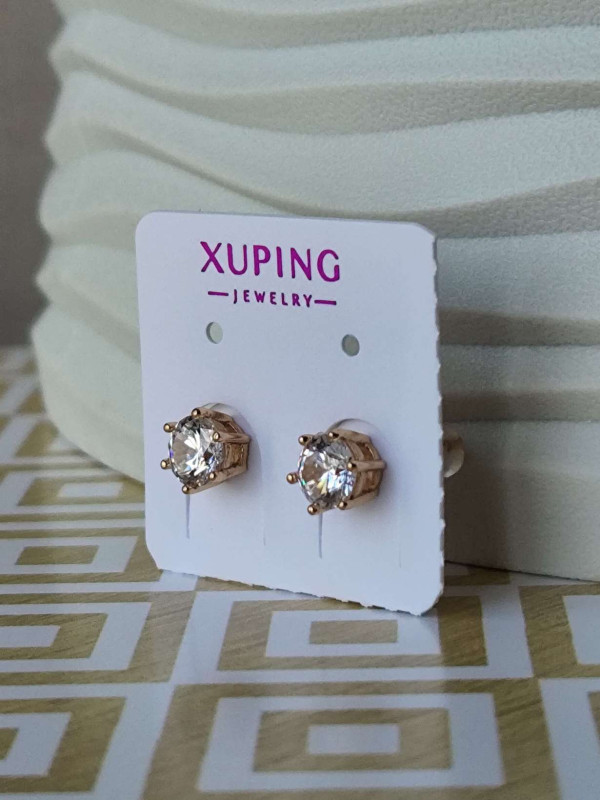 Сережки цвяшки (пусети) xuping з каменем