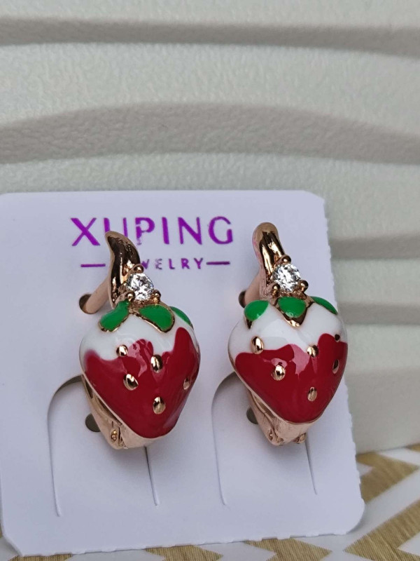 Сережки дитячі полунички з камінцем, кольорова емаль