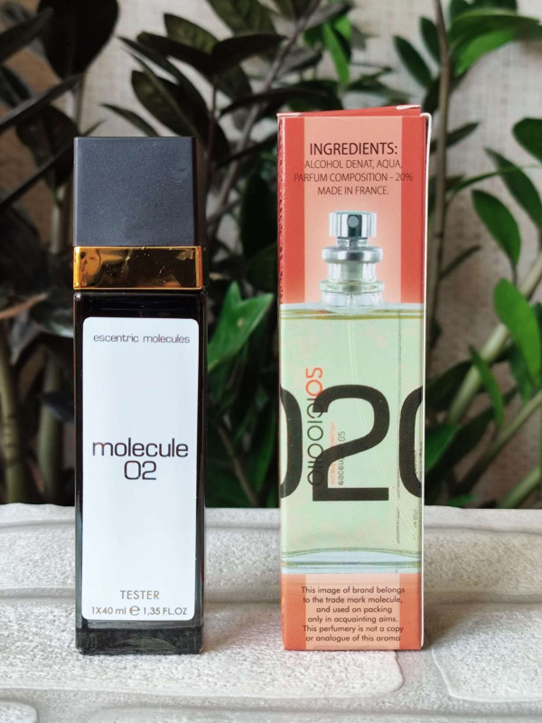 Парфуми унісекс, аромат за мотивами Escentric 02 (40 мл)