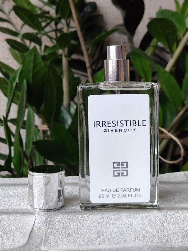 Парфуми жіночі, аромат за мотивами Irresistible (60 мл)